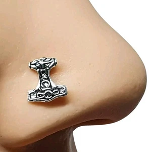 Nose Stud Thors Hammer Mjolnir 20g (0.8mm) 925 Sterling Dritto L Stud Pieghevole - Foto 1 di 12