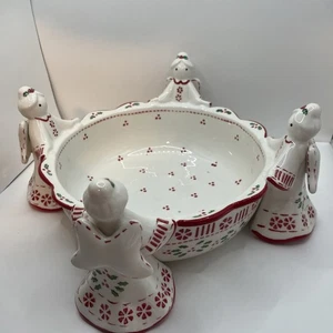 Temptations Christmas Angel 1.5 Quart Decorative Bakeware Centerpiece - Picture 1 of 13