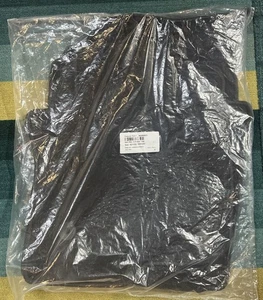Alfombrillas negras Chevrolet Tahoe Suburban GMC Yukon XL 2021-2025 84366972 - Imagen 1 de 1
