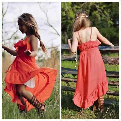 Vestido boho con volantes altos y bajos para niñas.  Fotos de playa, vacaciones, crucero, vestido de resort. Foto 1 de 4