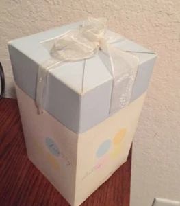 Mary Kay Harmony & Dreaming  gift boxes -lot of Two Beautiful Boxes - Picture 1 of 9