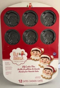 NUEVO Sartén para galletas Wilton Elf on the Shelf 12 cavidades - Imagen 1 de 2