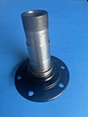 1977-1991 CHEVY GM K30 K35 V30 4x4 DANA 60 FRONT AXLE SPINDLE SPICER DODGE W350 - Image 1 of 4