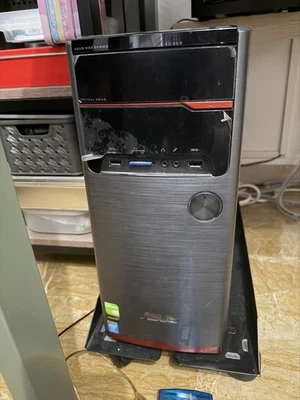 Pc Asus - Immagine 1 di 3