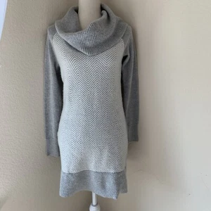 Candies Damen Größe Large Chevron grau Pullover Tunika Rollkragen neu mit Etikett - Bild 1 von 8
