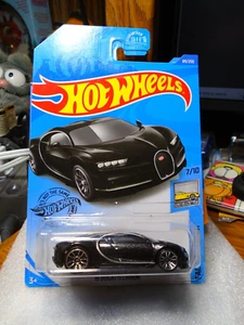 Hot Wheels Factory Fresh '16 Bugatti Chiron - Picture 1 of 2