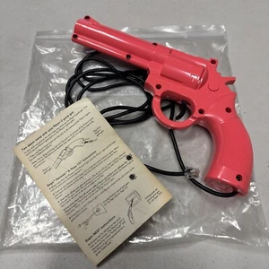 Konami Light Gun Player 2 Controller With Instructions SNES Genesis Sega CD - Picture 1 of 9