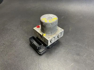 ABS Anti Lock Brake Pump Module 2018 Buick Encore 42643519 2013 - 2020 2021 2022 - Image 1 of 4