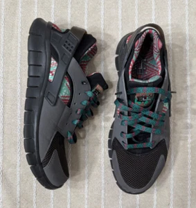 Nike Huarache Free NRG Größe 10 schwarz History Month 525306-001 BHM - Bild 1 von 5