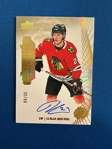 2022-23 UD Premier Rookies ON CARD Auto Lukas Reichel #125 GOLD /35 RC - Picture 1 of 2