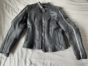 Dainese Razon Leather Motorcycle Jacket Adult 44 Liner And Armor Black Elbow Pad - Picture 1 of 23