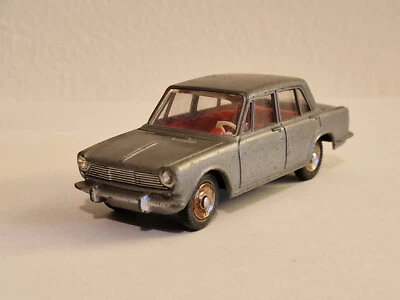 SIMCA 1500 - Dinky Toys, scala 1/43  VINTAGE - Immagine 1 di 4
