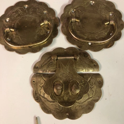 2 round handles & Latch  for  Wicker Trunk Chest box Brass Hardware(3385) Cover