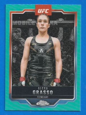 2025 Topps Chrome UFC ALEXA GRASSO AQUA REFRACTOR /199 - Image 1 of 2