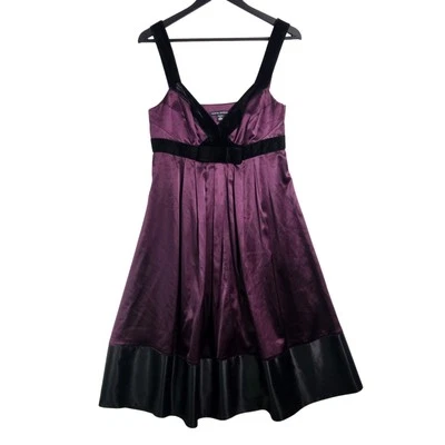 Vestido Babydoll Y2K Banana Republic Talla 8 Elástico Seda Púrpura Negro Hada Grunge  Foto 1 de 4