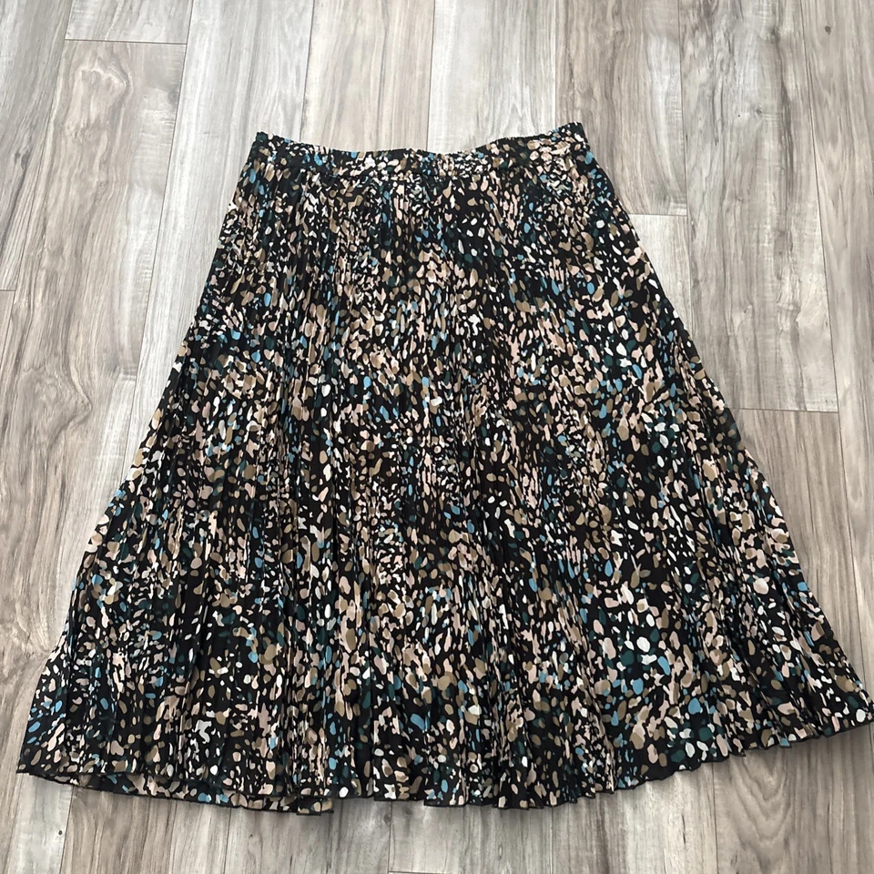 COTTON TRADERS Pleated Swish Midi Skirt BNWT Size 14-16 Elasticated Waist - Image 1 of 4