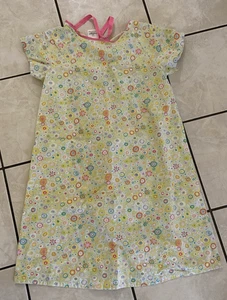 Dear Johnnies Hospital Gown Size S/M Snaps and Ties *pre-owned* - Picture 1 of 9