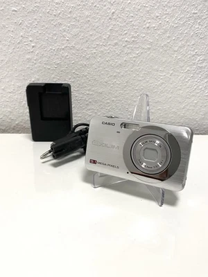 Casio Exilim EX-Z21 Silber / Kompakte Retro Digitalkamera / Geprüft ✅ - Bild 1 von 4