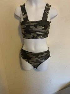 Les Tout Petite By Lois Lets Girl’s 12 Years Camo Bathing Suit New - Picture 1 of 4