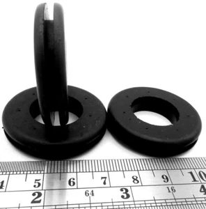 Rubber Grommets - For 1.125" Hole, 1/8" Thick Panel, Has 7/8" ID - Picture 1 of 11