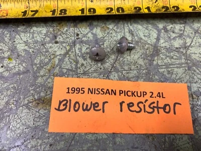 Juego de 2 tornillos resistencia motor soplador camioneta nissan 1986-1997 Foto 1 de 4