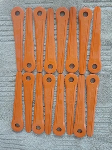 Stihl Blades Weed Grass Eater Blades PolyCut 6-2, 6-3, 7-3, 28-2 Package of 16 - Picture 1 of 3
