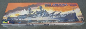 Caja Dañada REVELL USS ARIZONA Escala 1/426 Modelo Kit 85-0302 - Imagen 1 de 3