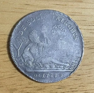 Naples (Italy) - 1735 Large Silver Piastre - Volcano God - Picture 1 of 5