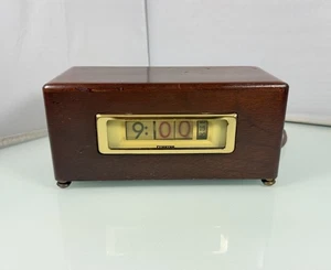 Vintage NUMECHRON TYMETER Model 900 Wood Case MCM Flip Clock Retro Atomic *WORKS - Bild 1 von 16