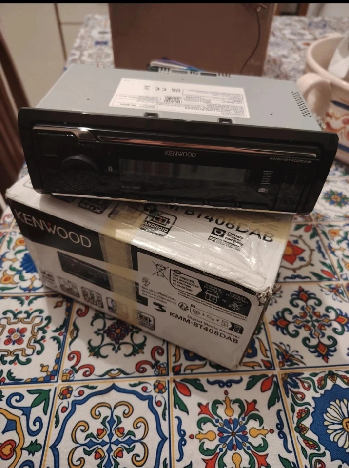 Autoradio Kenwood Kmm 408dab Bluetooth Aux USB  - Immagine 1 di 4