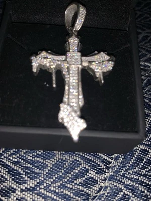 925 Itally Silver Mossanite Cross Pendant Shines Super Hard🔥 - Image 1 of 4