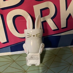 Bath & Body Works Easter Bunny Wallflower Plugin - Picture 1 of 1