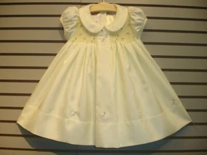 Ciao Bebe NUEVO Vestido Bordado a Mano Bebé Niña AMARILLO CLARO Talla 2 - Imagen 1 de 7