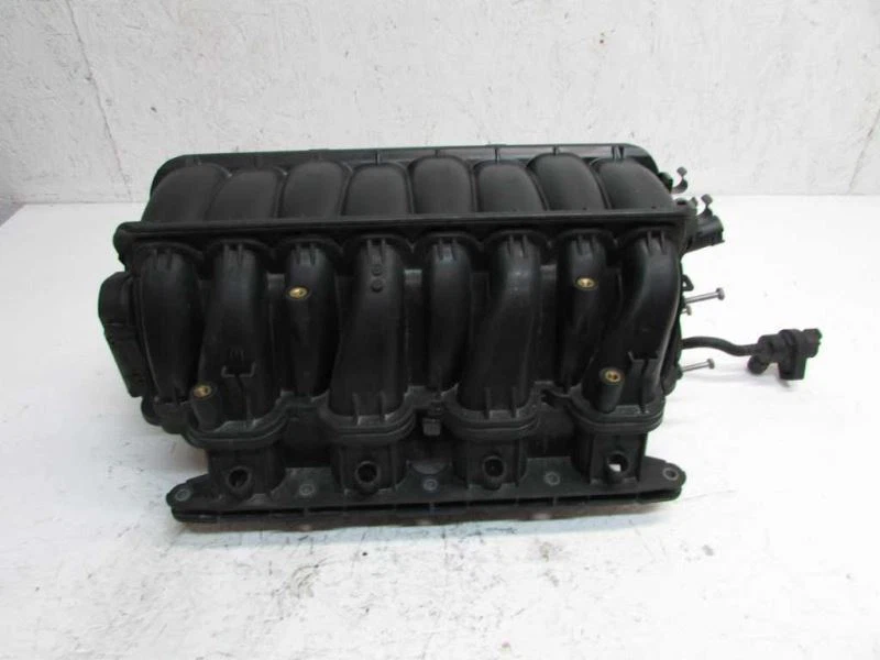 Colector de admisión del motor BMW 750i 650i 550i 2006-2008 11617531618 Foto 1 de 4
