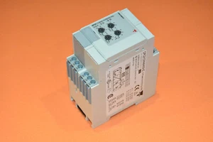Carlo Gavazzi DPC01DM4840HZ 3-Phase Monitoring Relay - Picture 1 of 8