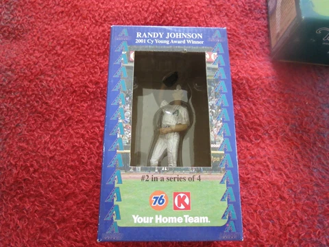 RANDY JOHNSON 2001 CY YOUNG AWARD WINNER FIGURINE #2 of 4 Cover