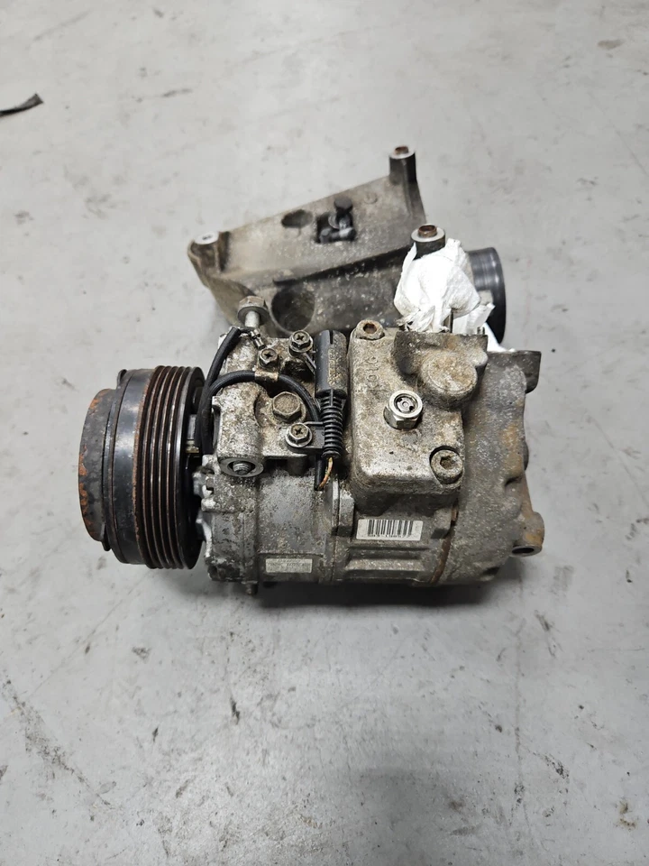 2001-06 BMW 330xi 330i 325i 325xi E46 компрессор кондиционера OEM с кронштейном 64526910458 - Изображение 1 из 2