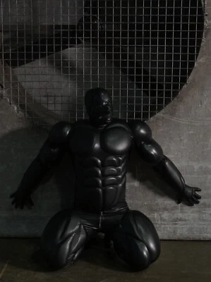 TRAJE MUSCLE NEGRO / COSPLAY / HALLOWEEN / Venom, Spiderman, Batman, Super Hero Foto 1 de 4