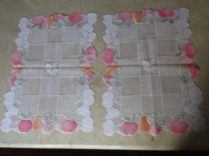 2 New VTG Machine Lace Placemat Doilies Fruit Apple Pear Strawberry 18" x 13" - Picture 1 of 3