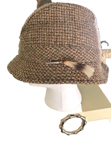 Vintage 50's wool fedora "THE BRITISHER" made in Britain Antique silver Brooch  - Picture 1 of 24