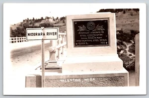 Postkarte RPPC Niobrara Fluss AISC Plakette Valentinstag Nebraska - Bild 1 von 2