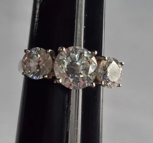 Vintage .925 Sterling Silber CZ 3 Steine Verlobungsring Größe 7,5 - Bild 1 von 5