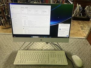 HP 24-cb1023w 23,8" FHD Touch All-in-One PC Intel Core i3-1215U 8GB 256GB Win11H - Bild 1 von 13