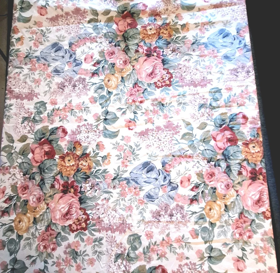 Vintage Ralph Lauren Allison Fabric Tablecloth Floral 101”x57” Country Cottage - Image 1 of 4