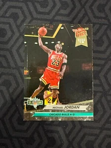 1992-93 Fleer Ultra - Michael Jordan #216 - Picture 1 of 2