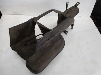 CAIXA DE AQUECEDOR DE ABA DUPLA ESQUERDA PORSCHE PARA PORSCHE 356/912 USADA ÁSPERA - VOCÊ CONSERTA! - Imagem 1 de 4