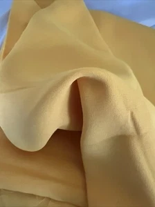 Crepe Canary yellow quality fllowing  W 112cm L160cm Stunning Vintage - Bild 1 von 5