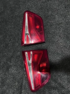 2014 Seat Alhambra Rear Lights - Picture 1 of 1