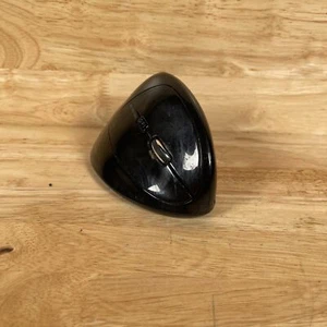 Adesso iMouse E30 2.4 GHz RF Adjustable DPI Wireless Vertical Ergonomic Mouse - Picture 1 of 4