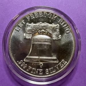 Unidad de Comercio Internacional Campana de la Libertad “Let Freedom Ring” de 1 oz plata fina .999 - Imagen 1 de 8